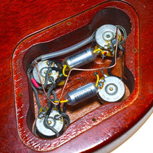 Lataa kuva Galleria-katseluun, Rock N&#39; Roll Relics Heartbreaker Lemon Drop (SOLD)
